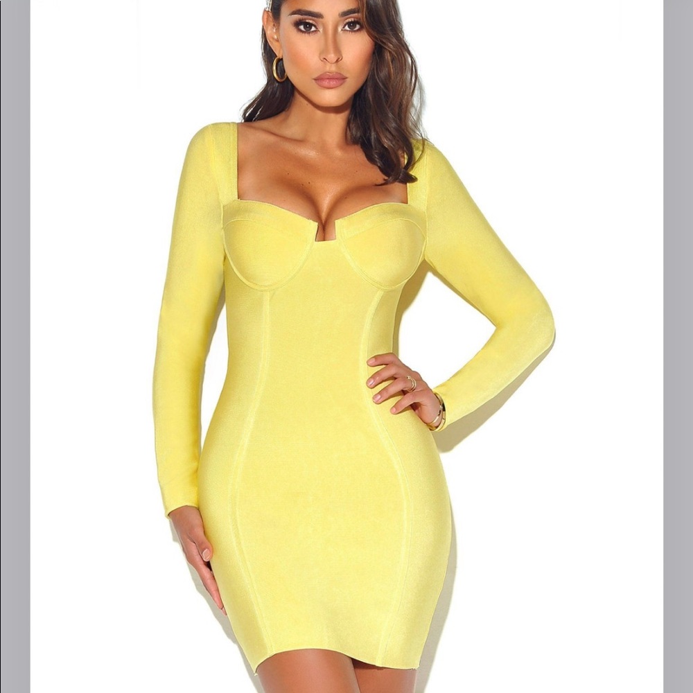 Miss Circle Dress. Worn once. Yellow bodycon dress